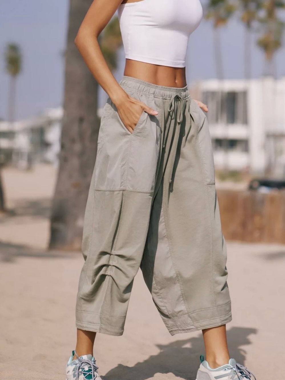 Anthropologie daily practice Women's Sage Green Drawstring Crop Wide-Leg Pants